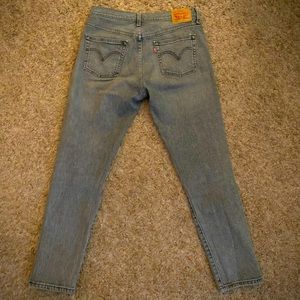 Levi’s 501 size 28